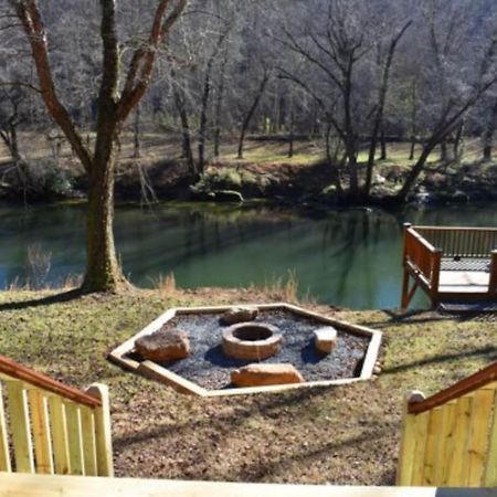 River Escape On The Toccoa بلو ريدج المظهر الخارجي الصورة